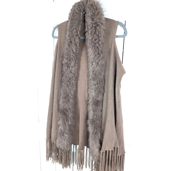 Chunky knit faux fur fringe slouchy vest - Picture 2 of 4